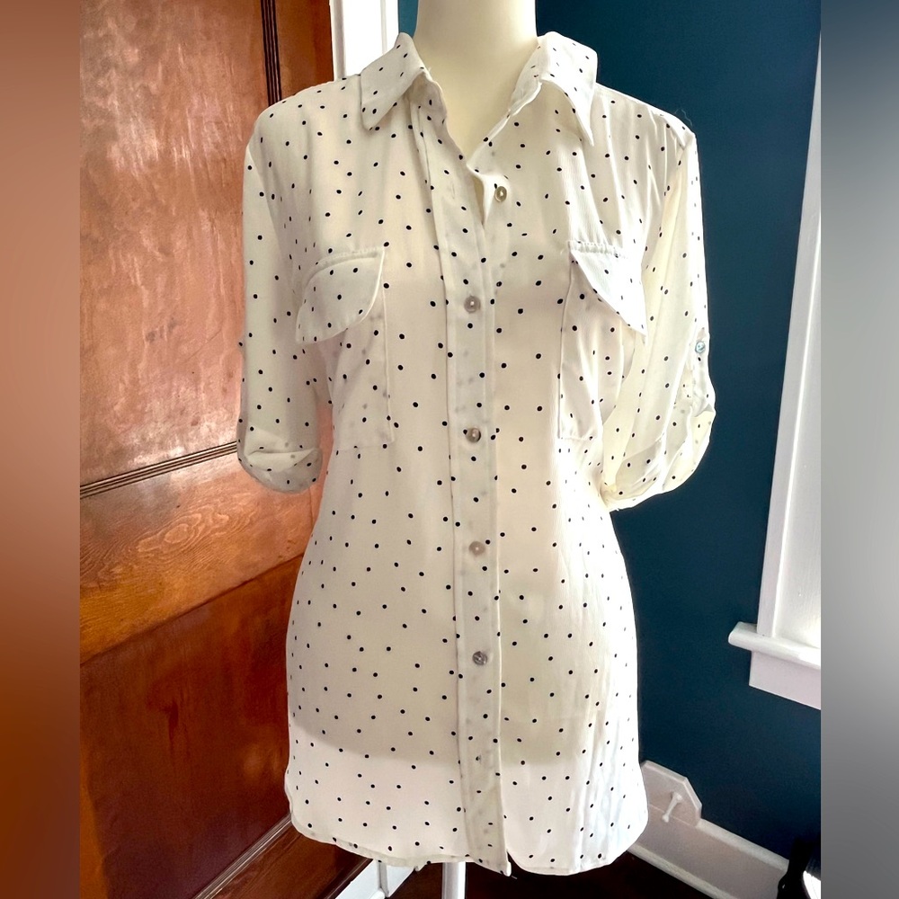 NWOT Short Sleeve Polka-Dot Blouse